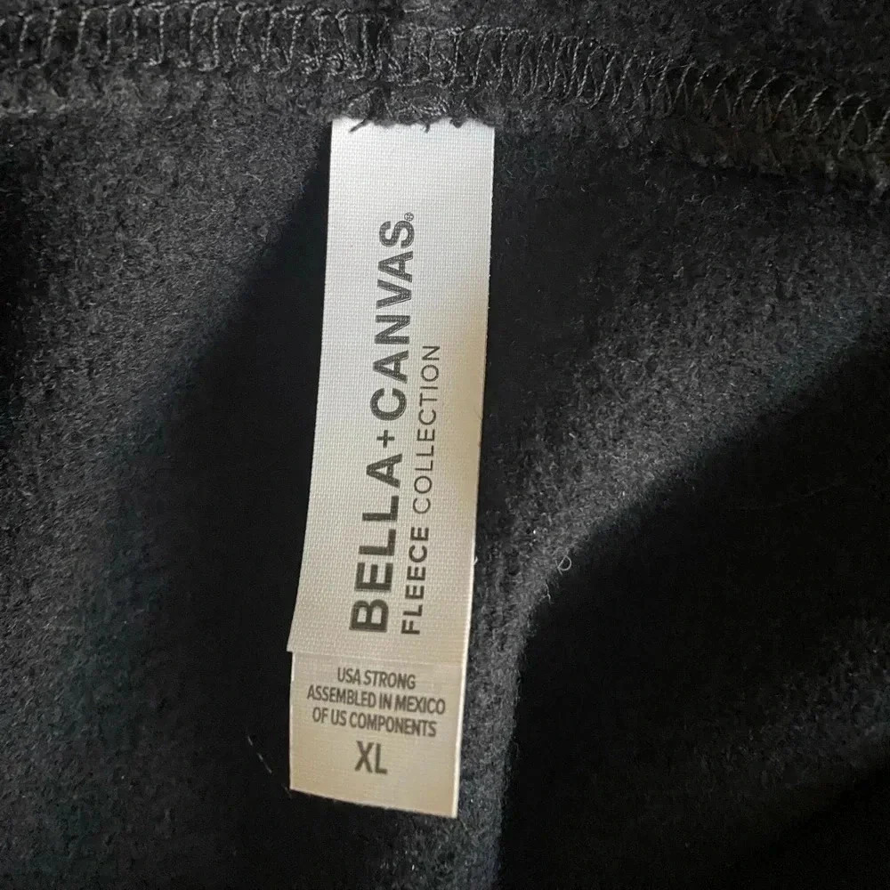 BELLE + CANVAS |Fleece Collection “Chickee’s Dance World” Cropped Hoodie Size XL - Picture 8 of 9